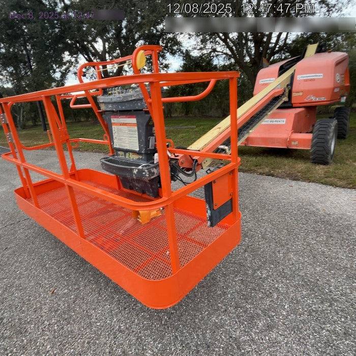 2020 JLG 400S