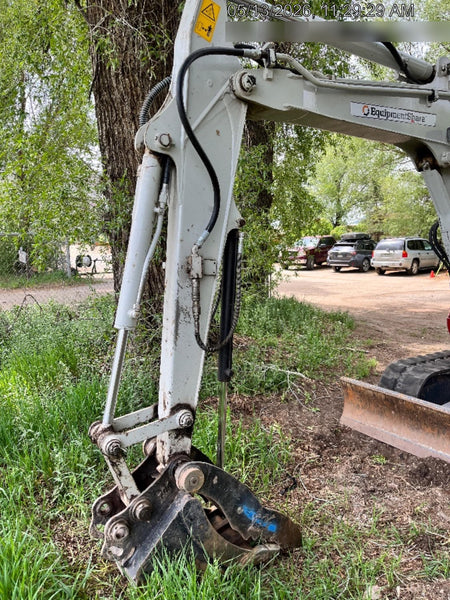 2023 TAKEUCHI TB250-2CR