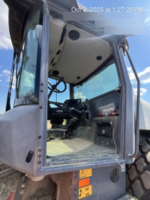 2023 DYNAPAC CA2500D