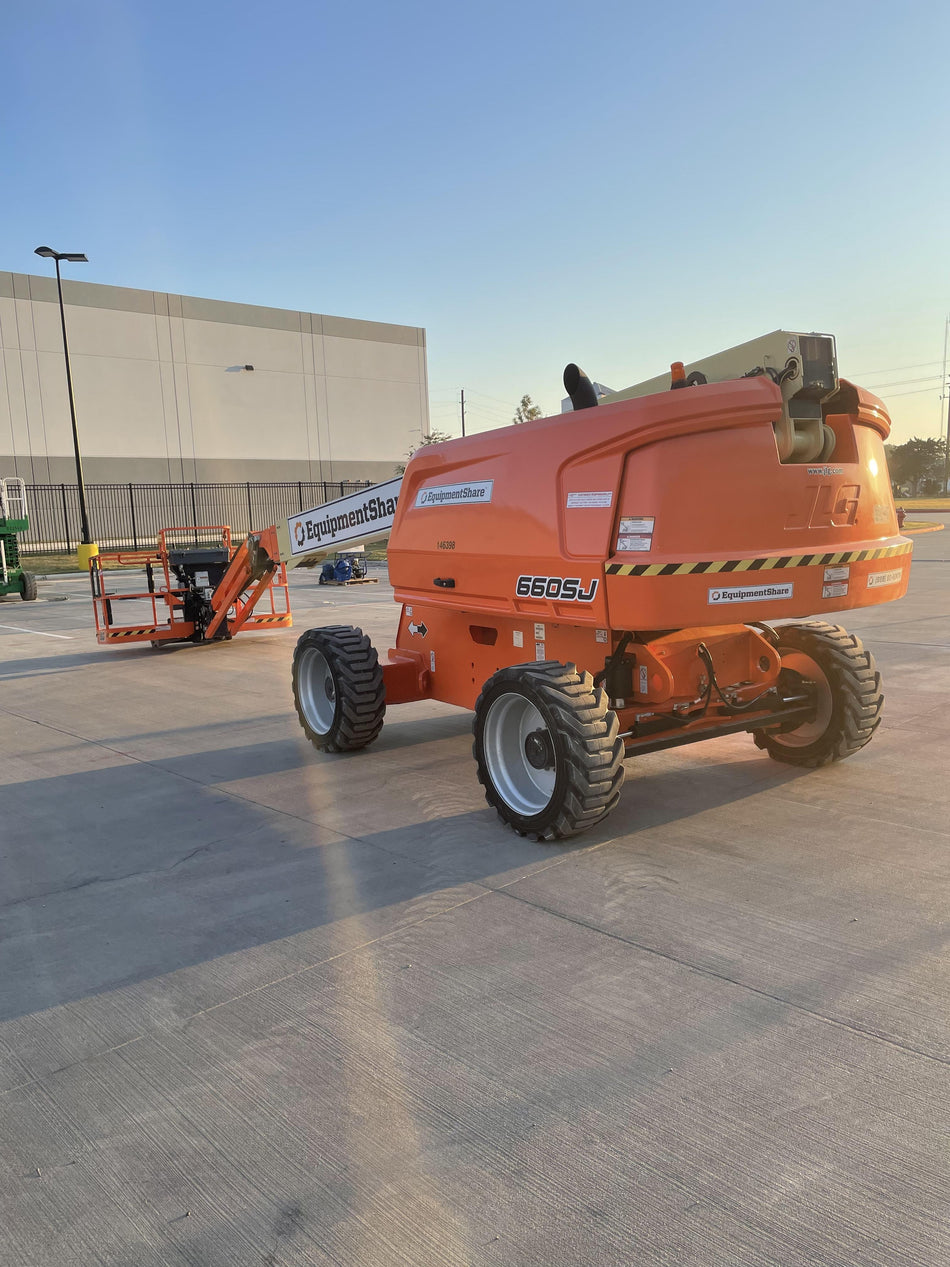 2021 JLG 660SJ