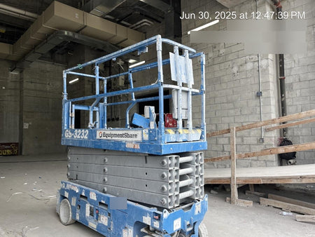 2022 GENIE GS-3232