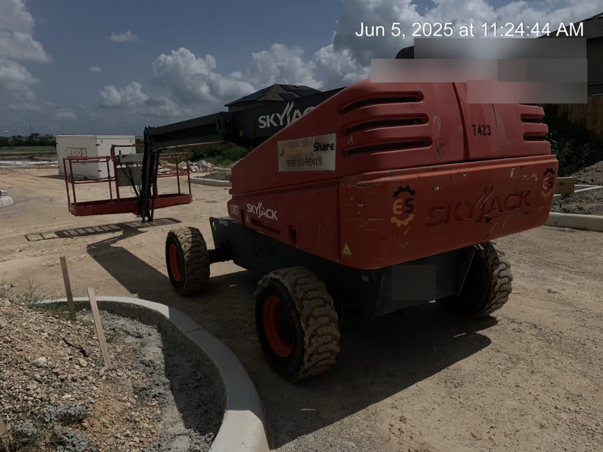 2018 SKYJACK SJ45T+