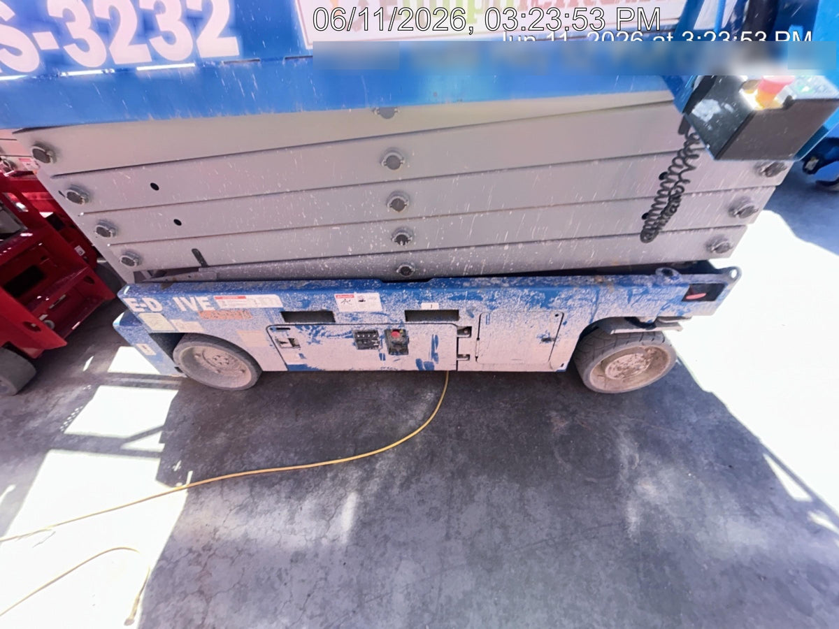 2022 GENIE GS-3232