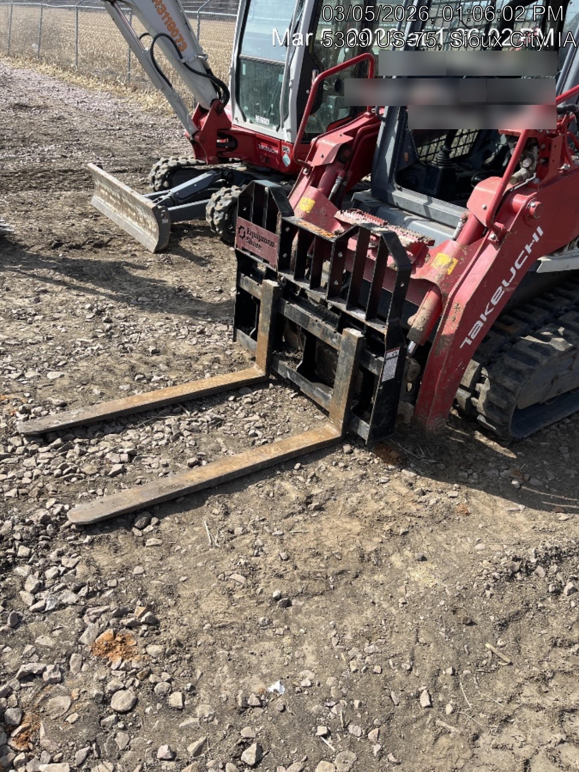 2024 VIRNIG 48" Pallet Forks - Virnig