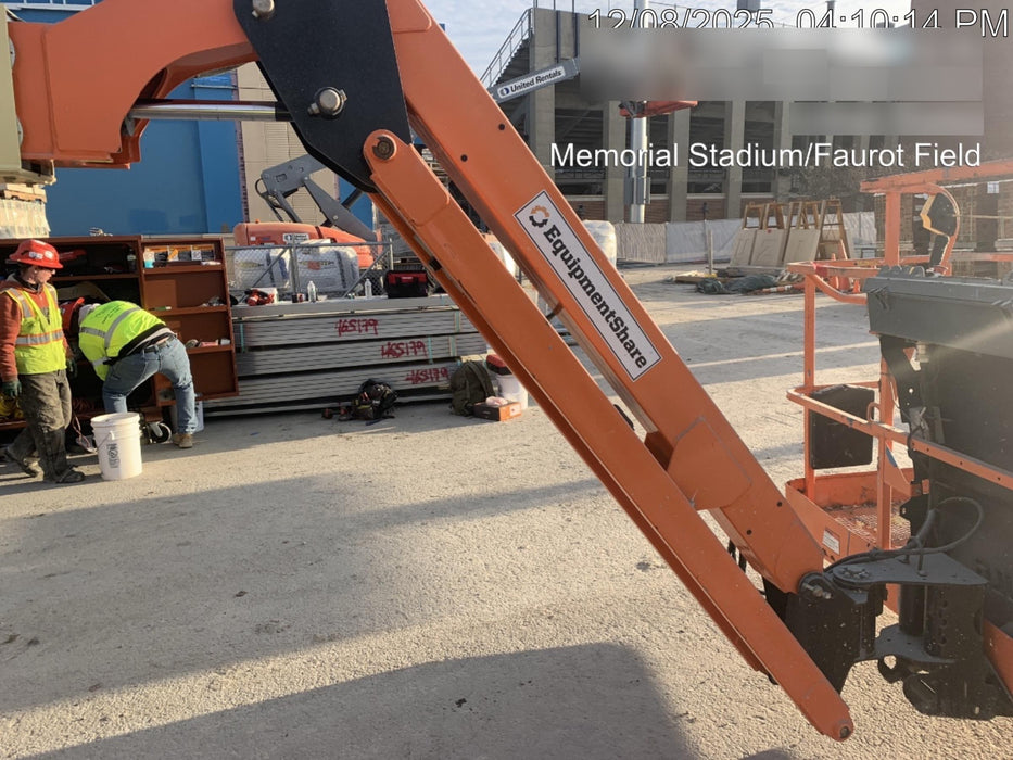 2019 JLG 460SJ