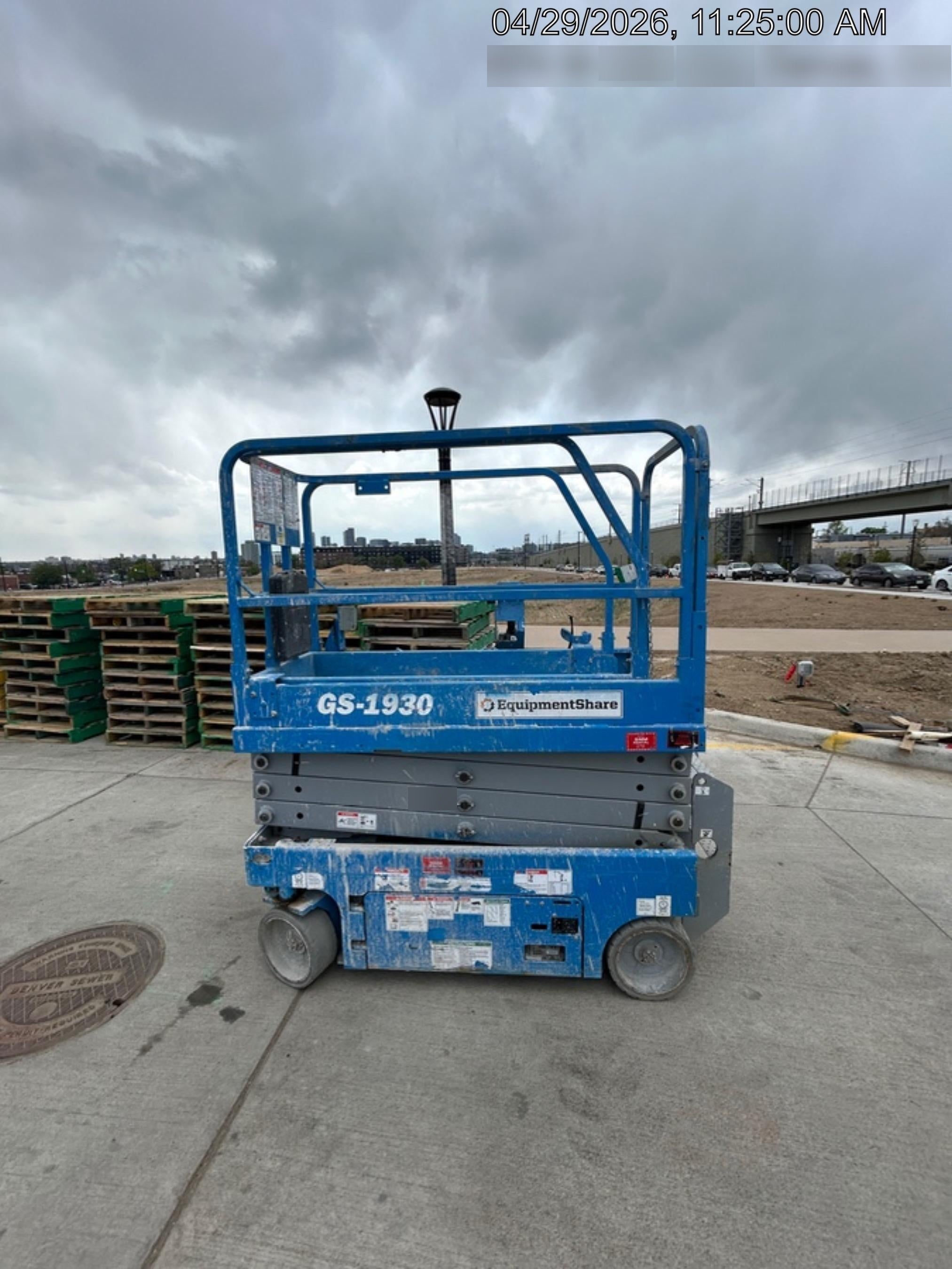 2020 Genie GS-1930 Fixed rails with chain entry gate - Pre A92.20