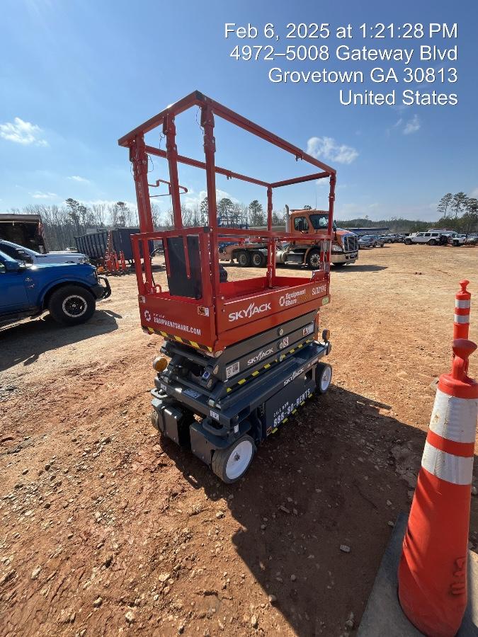 2024 Skyjack SJ3219 Electric Drive, Sld NM Tires, DBcns, RFRails, Power to Platform, T3 + Access Control