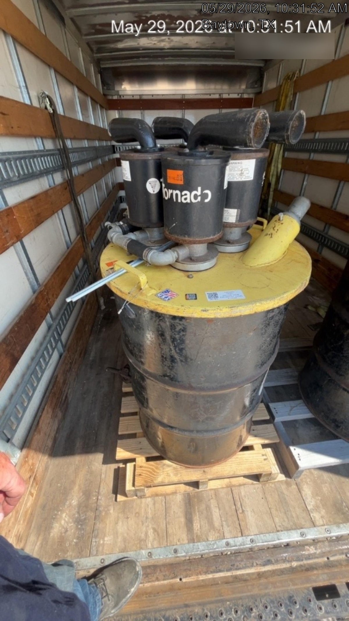 2022 TORNADO 98451