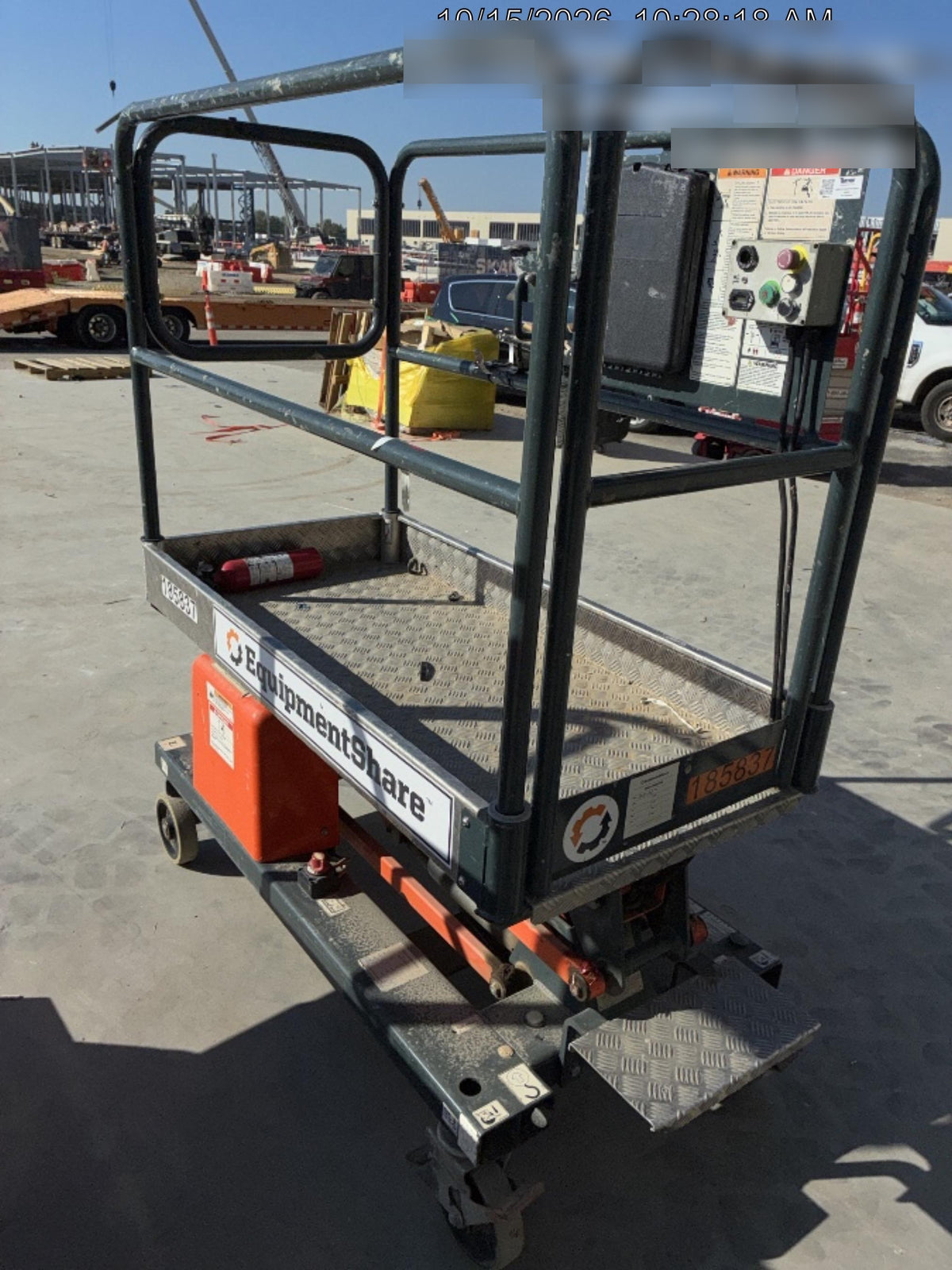 2021 JLG 1030P