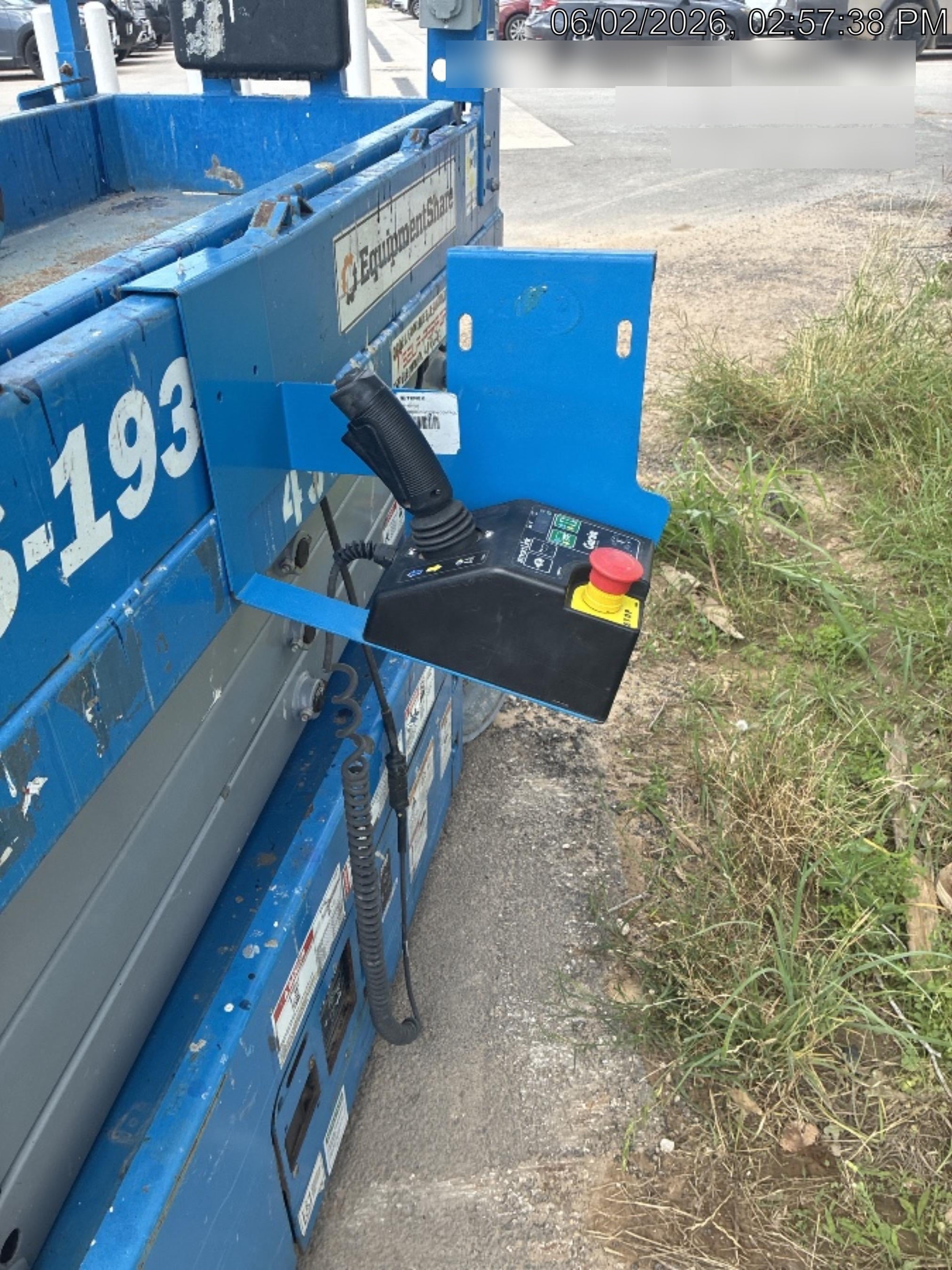 2019 Genie GS-1930 Fixed rails with chain Entry