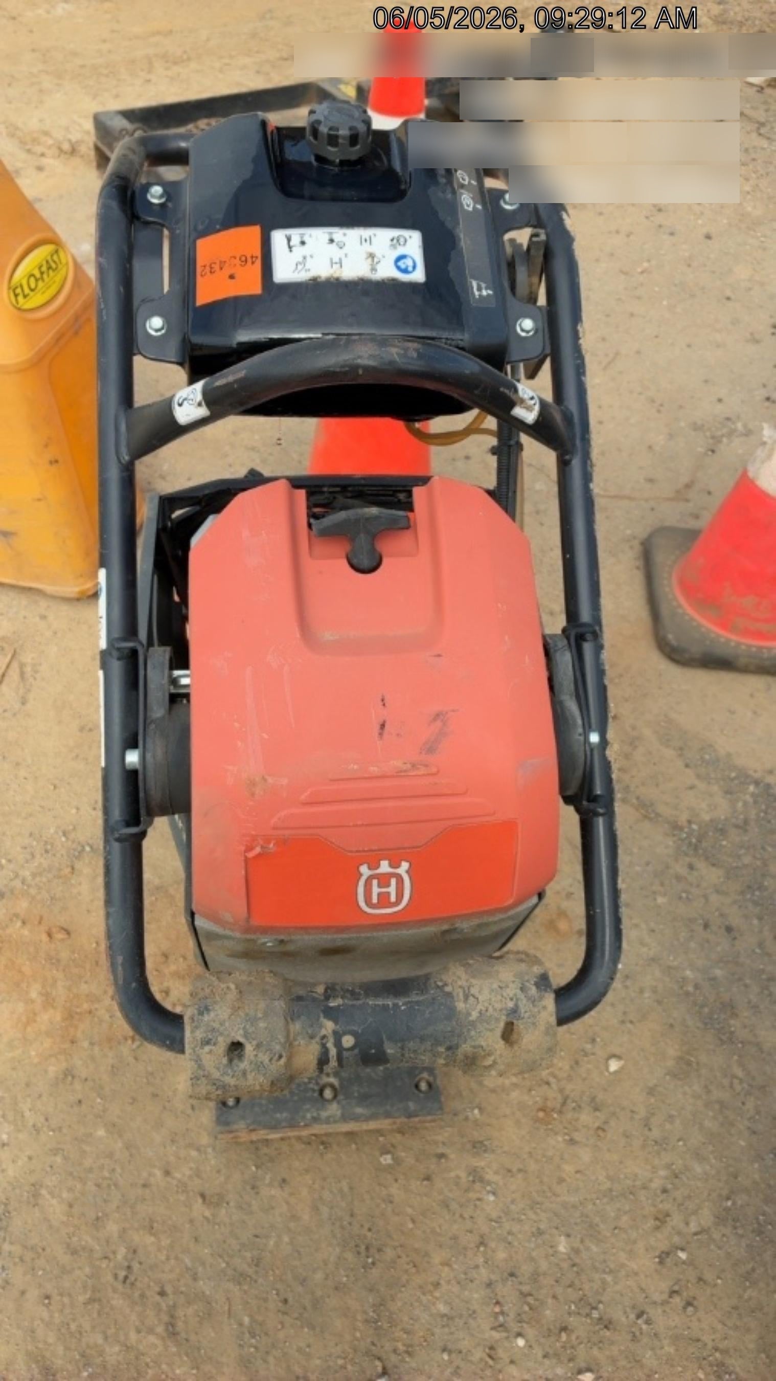 2024 HUSQVARNA LT6005