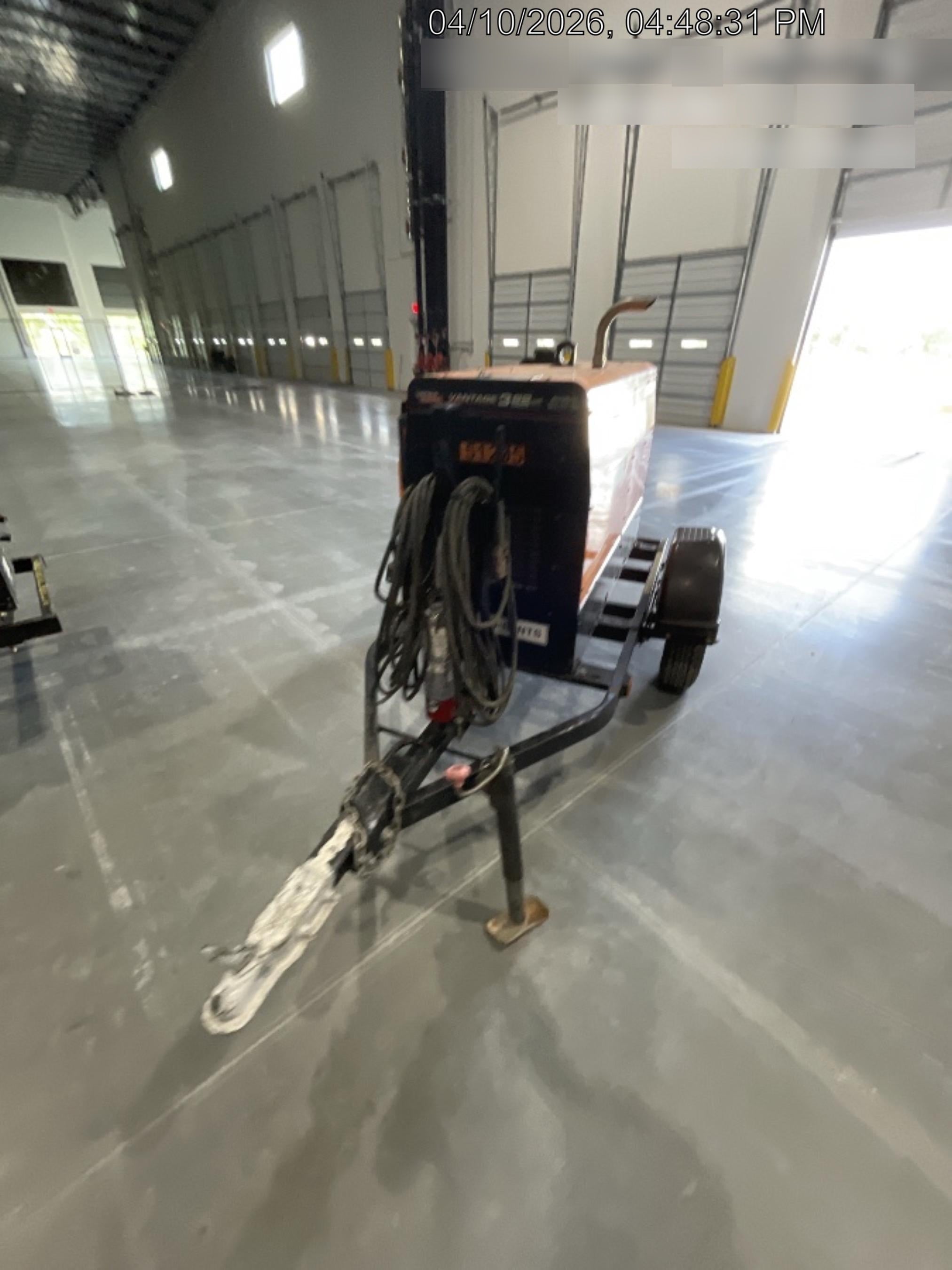 2021 Lincoln Electric Vantage 322 Vantage 322 Ready Pak 3 w/ Telematics & Decals, ORANGE (includes trailer, cable rack, fender light kit)