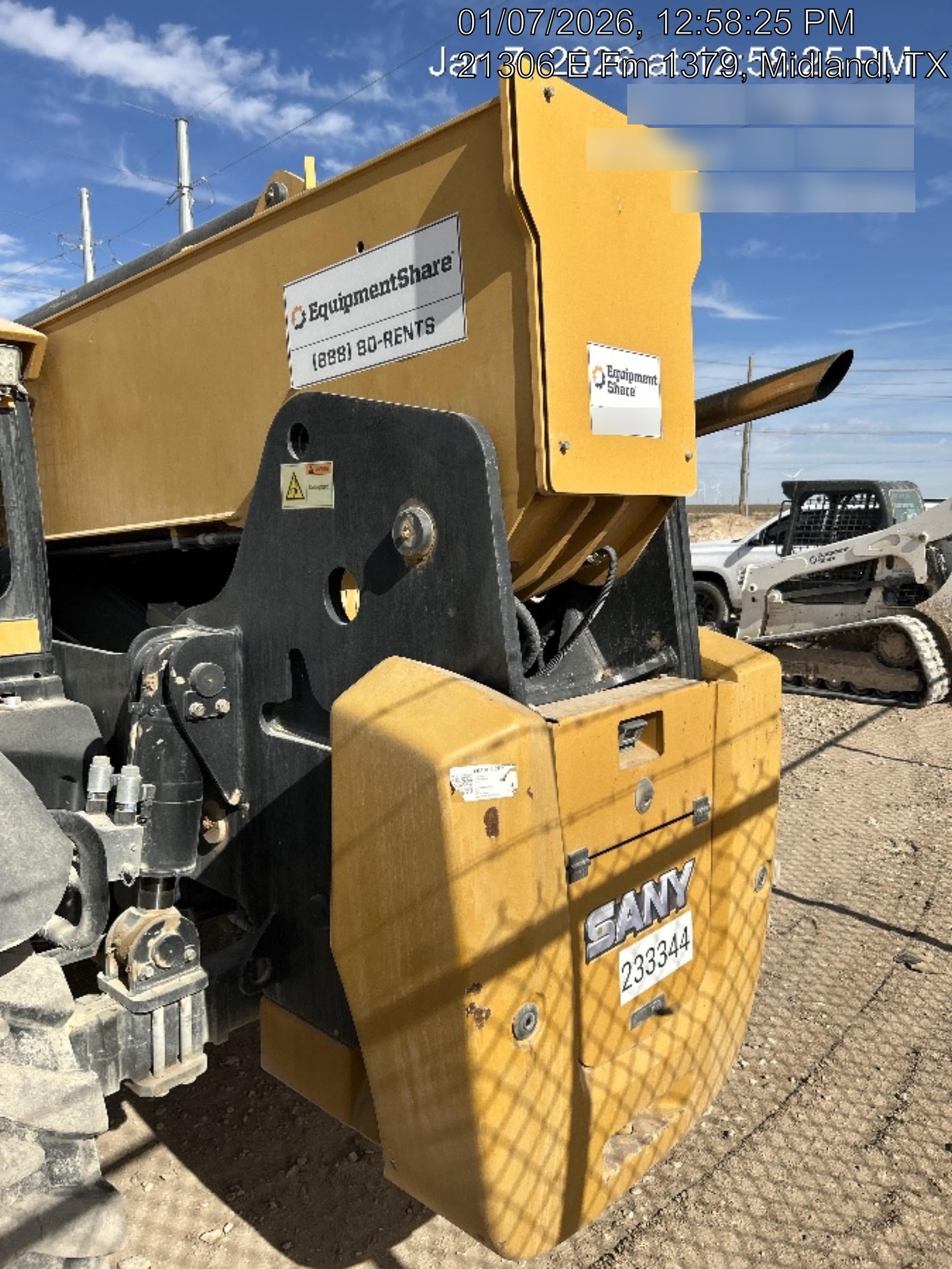 2022 SANY STH1256