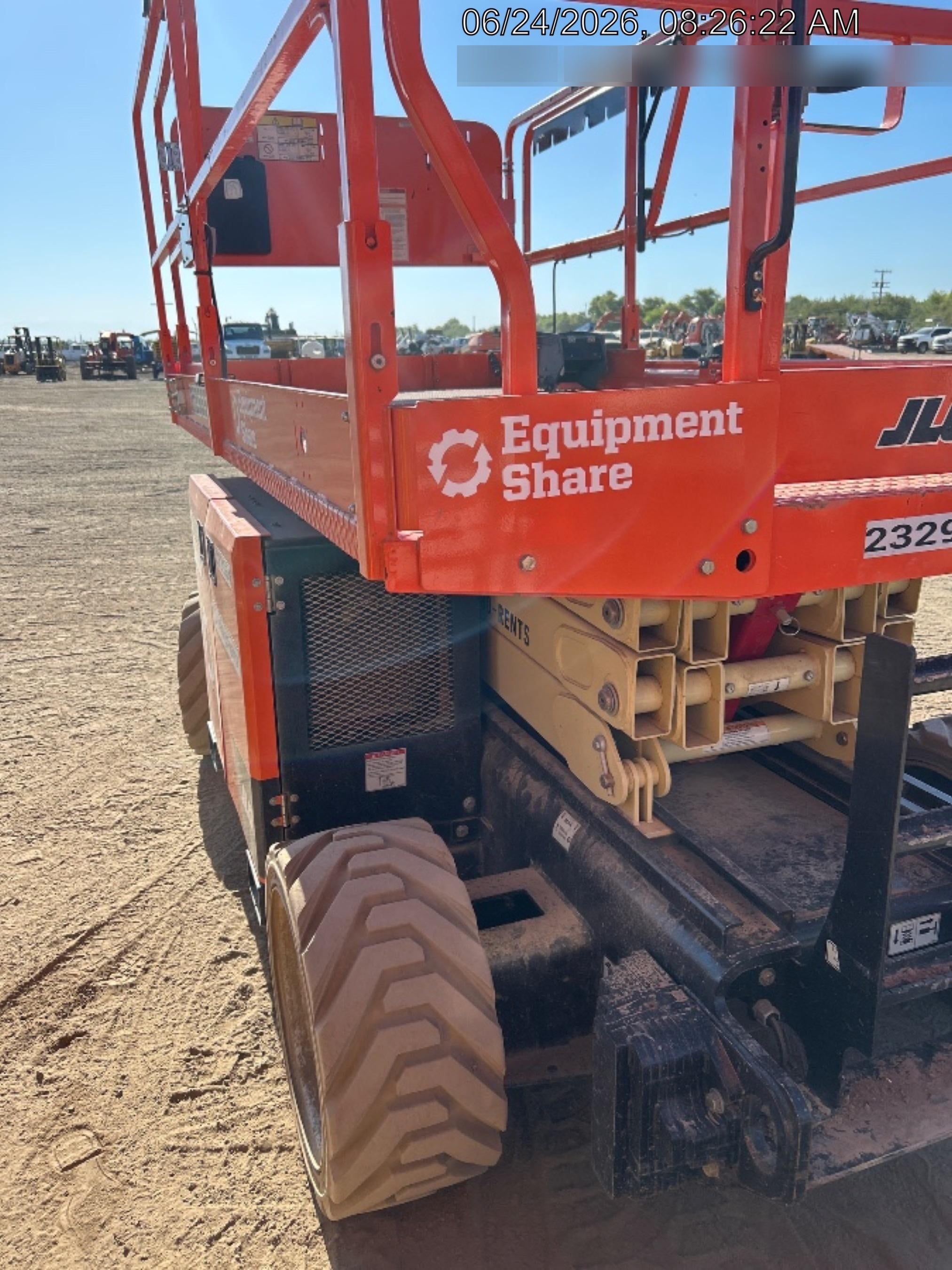 2022 JLG RT2669