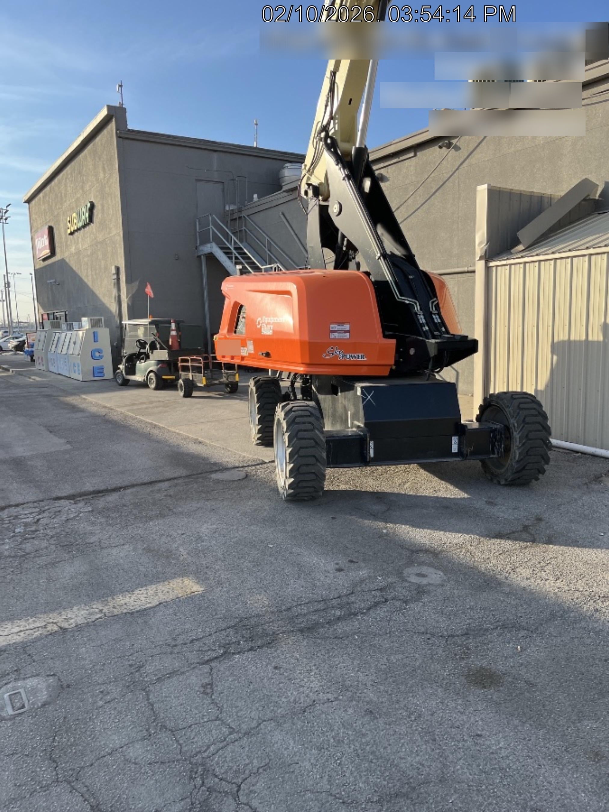 2024 JLG 660SJ