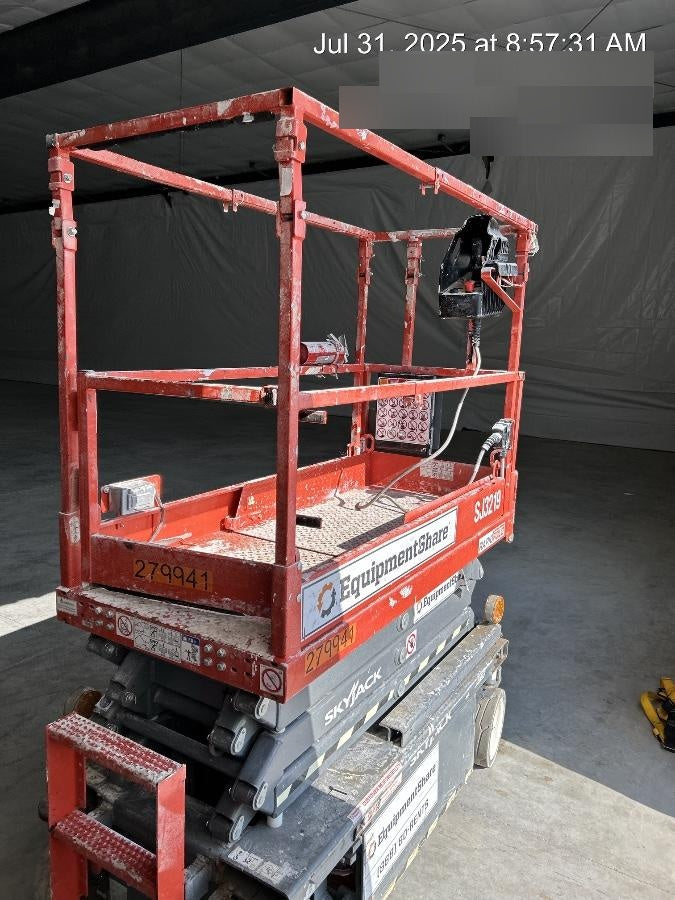 2023 SKYJACK SJ3219