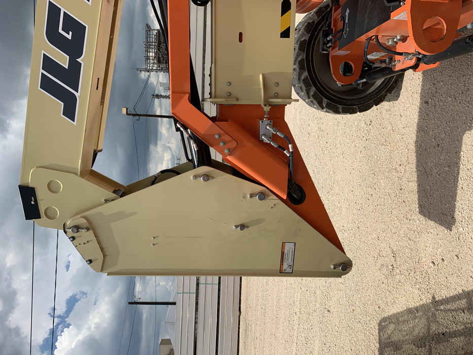 2019 JLG 600AJ