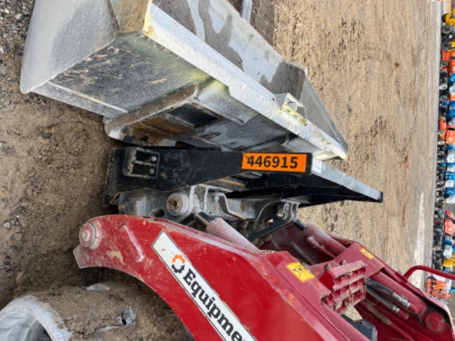 2024 ARROW MATERIAL HANDLING F5100CB