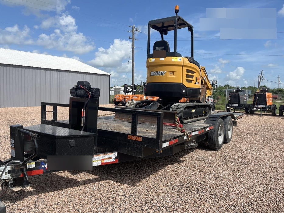 2024 TEXAS PRIDE TRAILERS 21' Lowboy Gravity Tilt Bed 14K Bumper Pull Trailer
