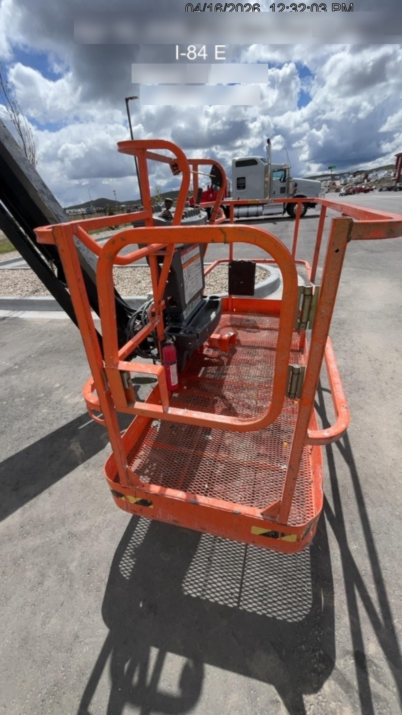 2024 JLG 660SJ