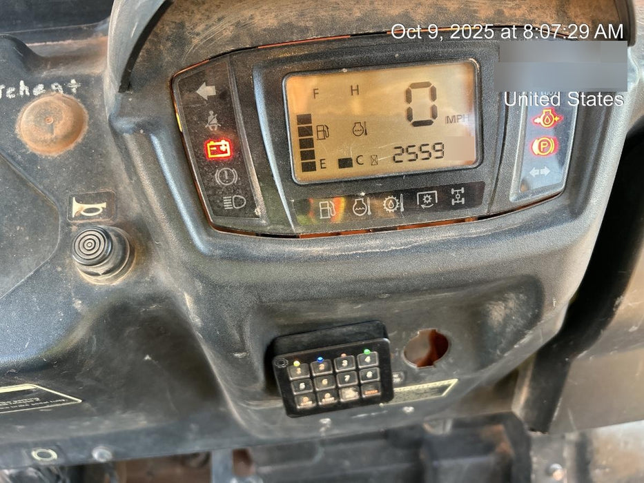 2019 Kubota RTV-X1140 4wd Utility Cart, LED Strobe, Windshield Tempered Glass, Plastic Canopy, Wire Harness Kit, Backup Alarm