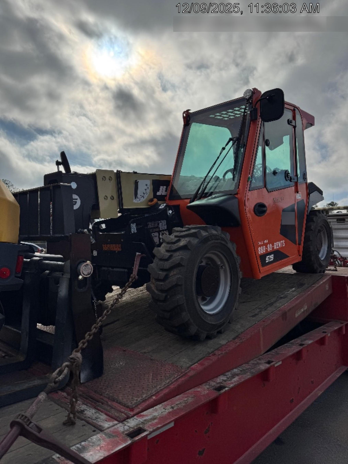 2025 JLG 519