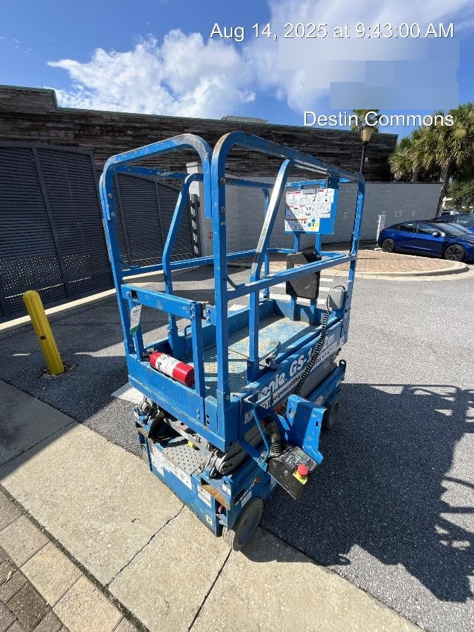 2023 GENIE GS-1432