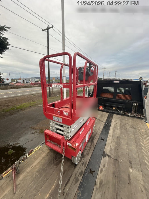 2020 MEC 1330SE Solid NM Tires, Steel Swing out Doors, LCS, Beacon, 900W Inverter