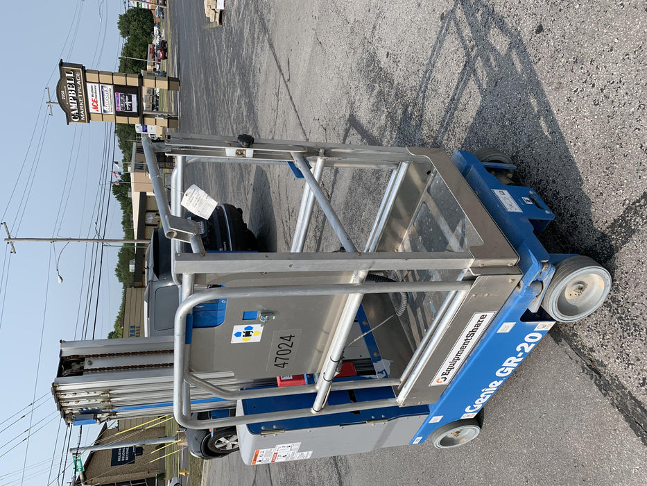 2019 GENIE GR-20