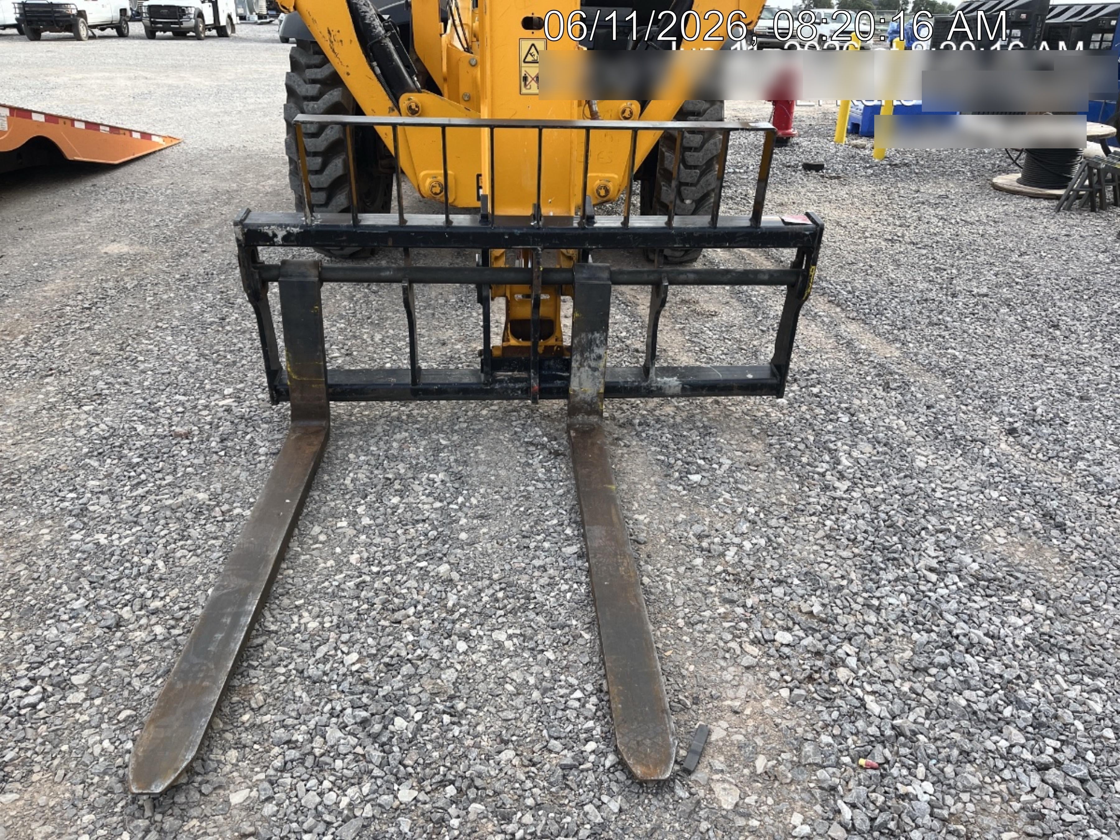 2023 JCB 510-56