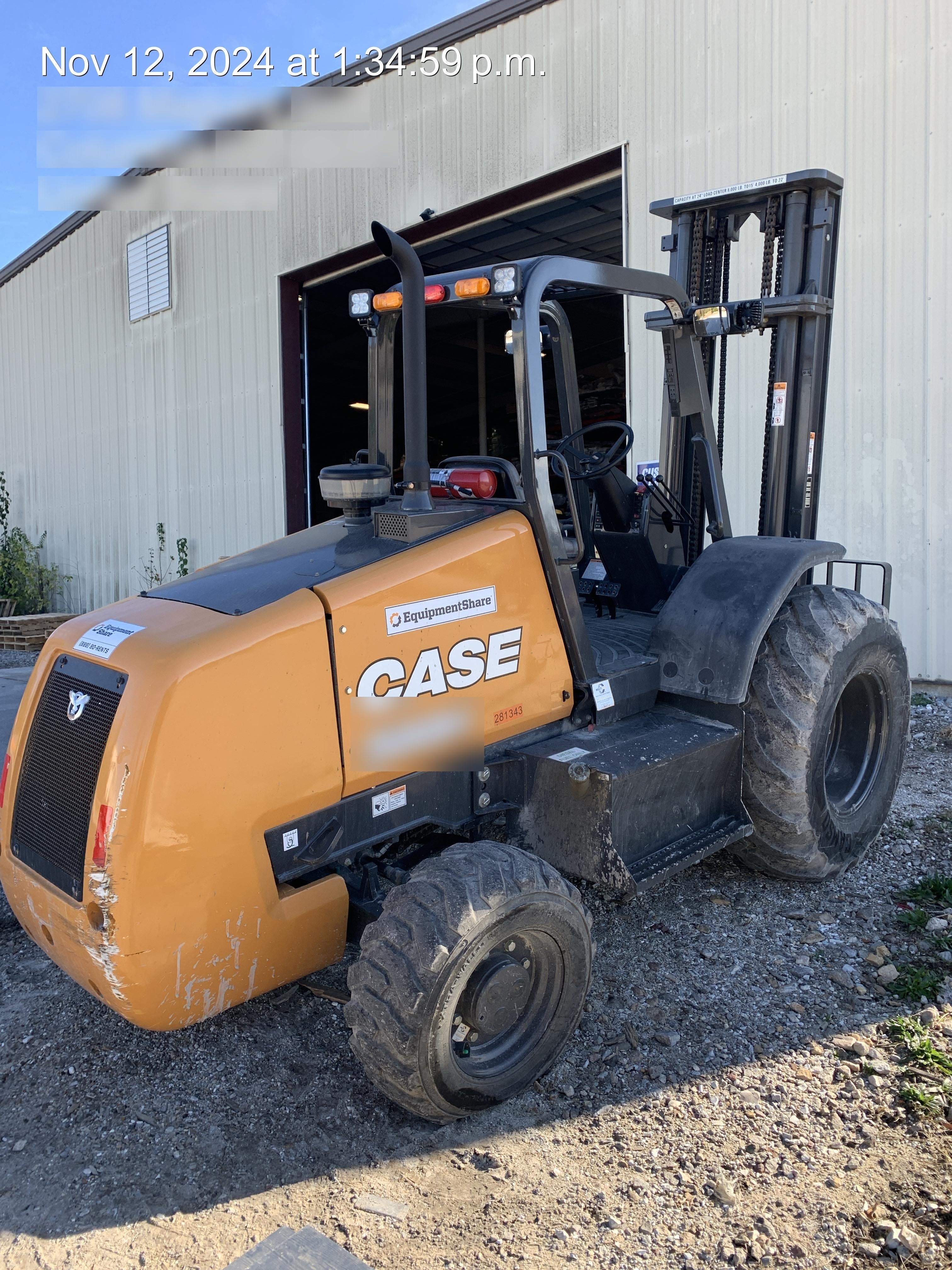 2023 CASE 588H