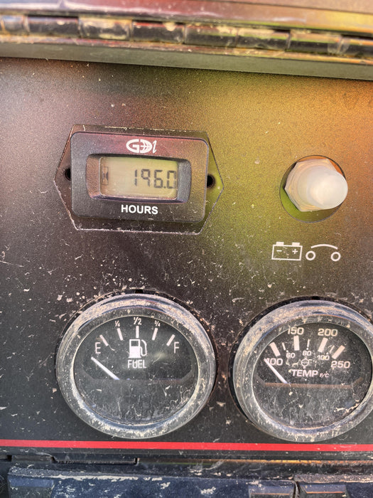 2021 Lincoln Electric Vantage 322 Vantage 322 Ready Pak 3 w/ Decals, ORANGE (includes trailer, cable rack, fender light kit) NO Telematics