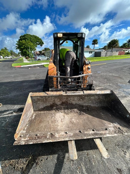 2017 FLECO 24" Pallet Forks - Fleco