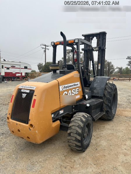 2022 CASE 588H