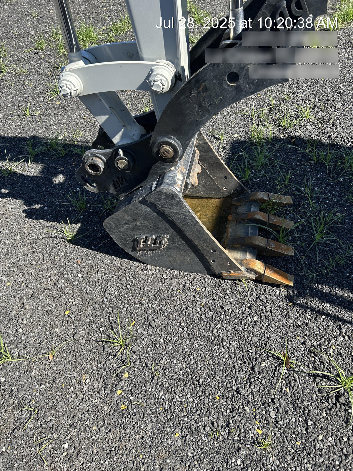 2025 TAKEUCHI 18" HD Bucket - Takeuchi