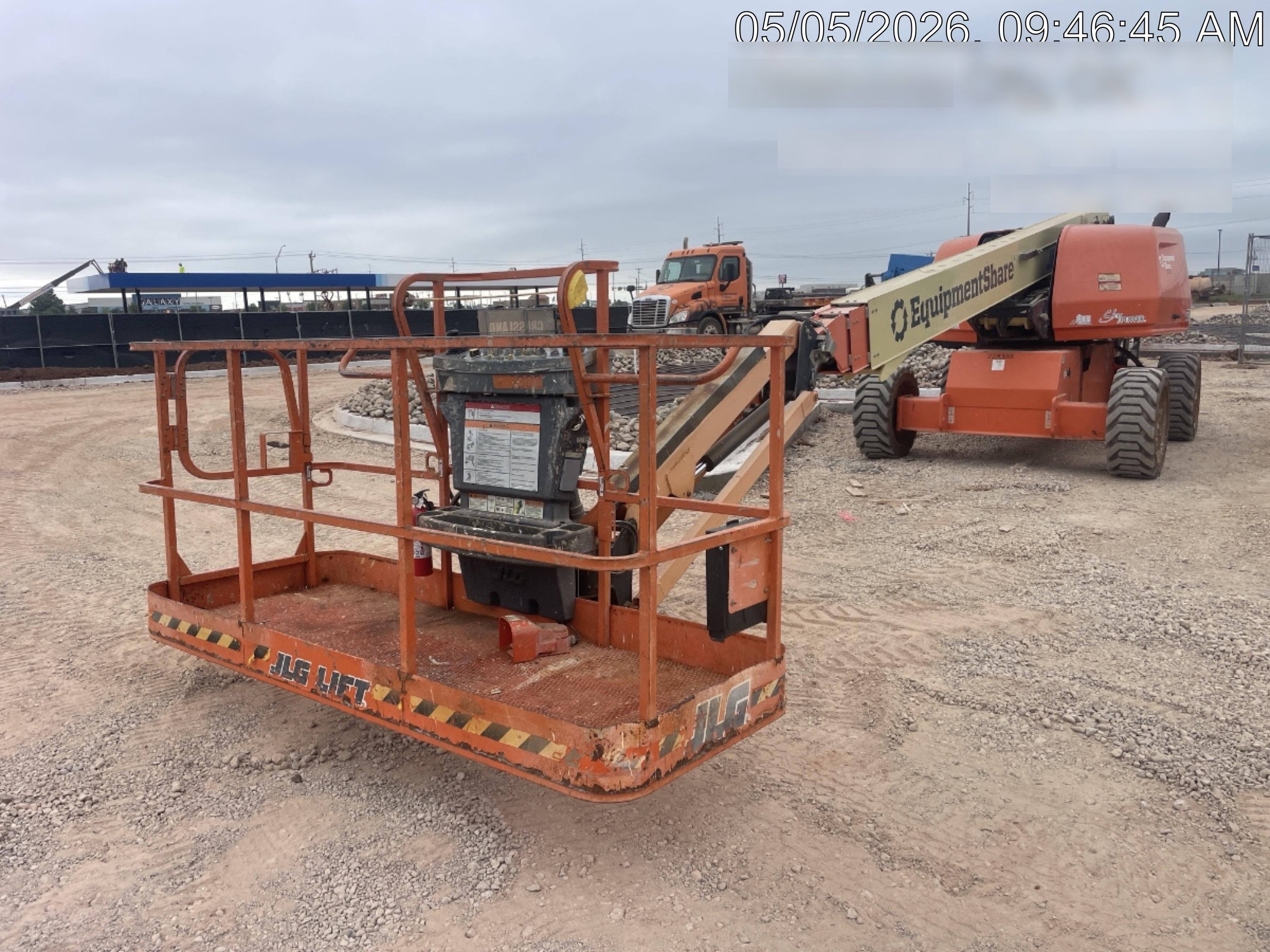 2022 JLG 660SJ