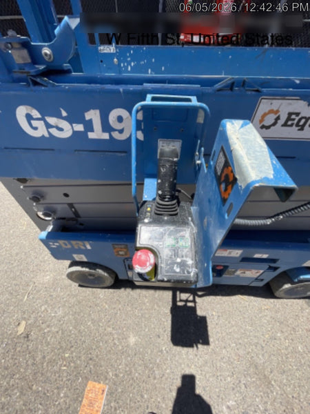 2021 GENIE GS-1932