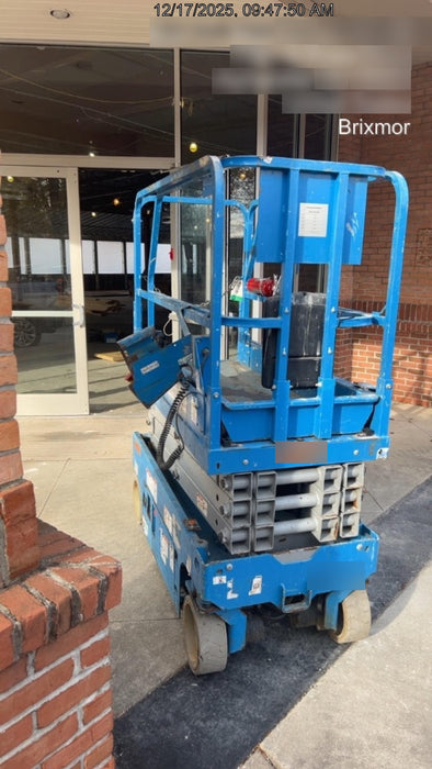 2019 Genie GS-1930 Fixed rails with chain Entry