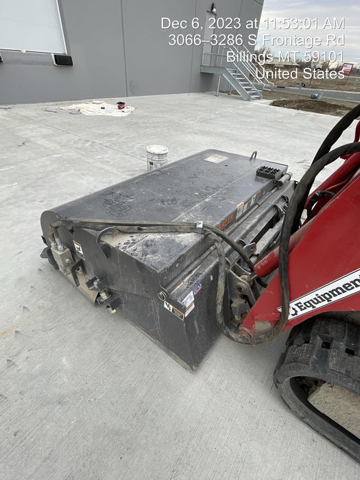 2020 PALADIN Sweepster SB72