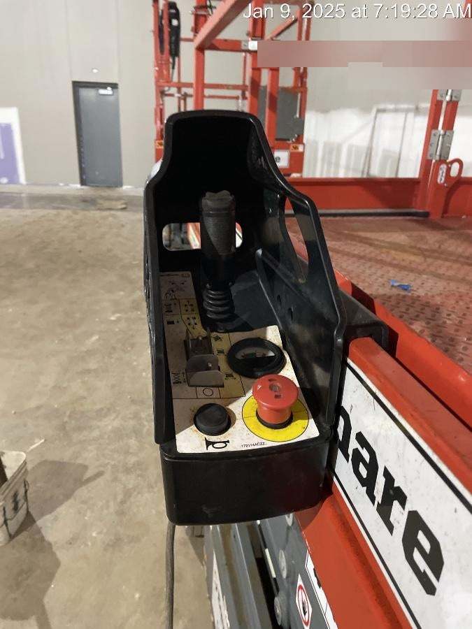 2021 SKYJACK SJ4732