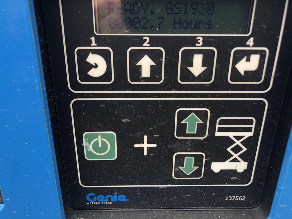 2019 Genie GS-1930 Fixed Rails with Chain Entry