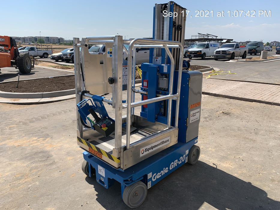 2021 GENIE GR-20