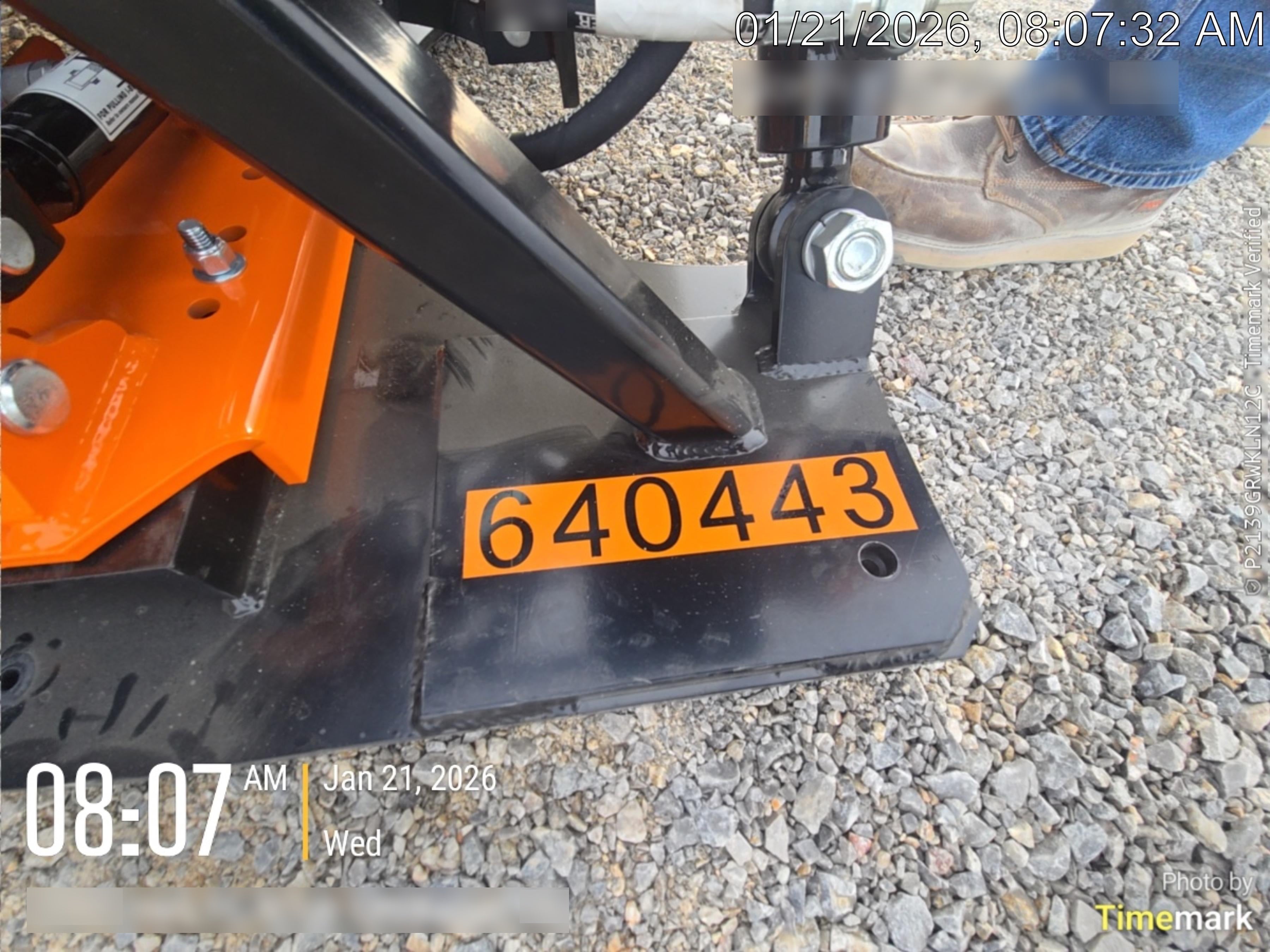 2026 L&C ENTERPRISES-USA, INC. (DBA: DELTA FENCE & CONSTRUCTION) LOBO EXTREME - Post Puller