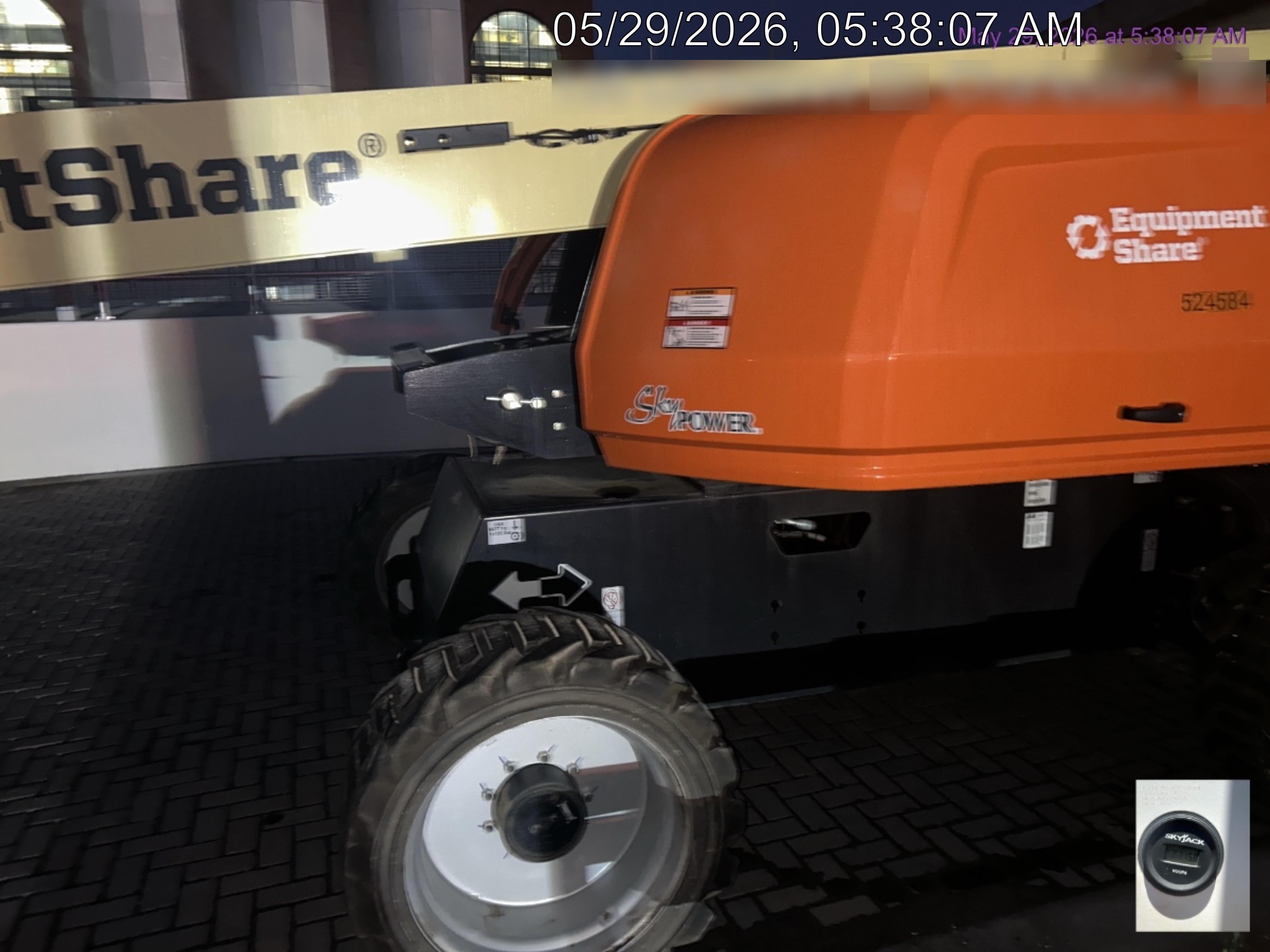 2025 JLG 660SJ