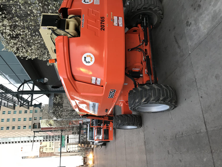 2018 JLG 660SJ