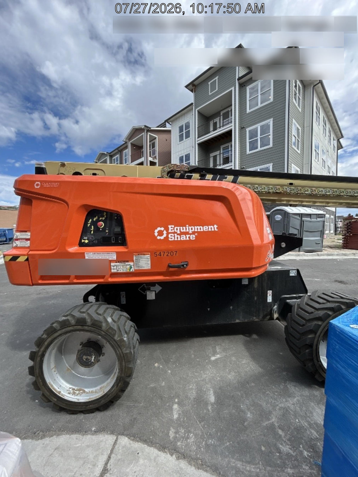 2025 JLG 660SJ
