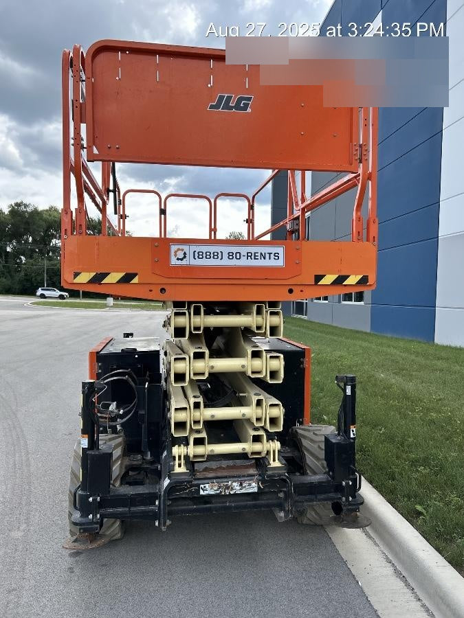 2022 JLG RT4069