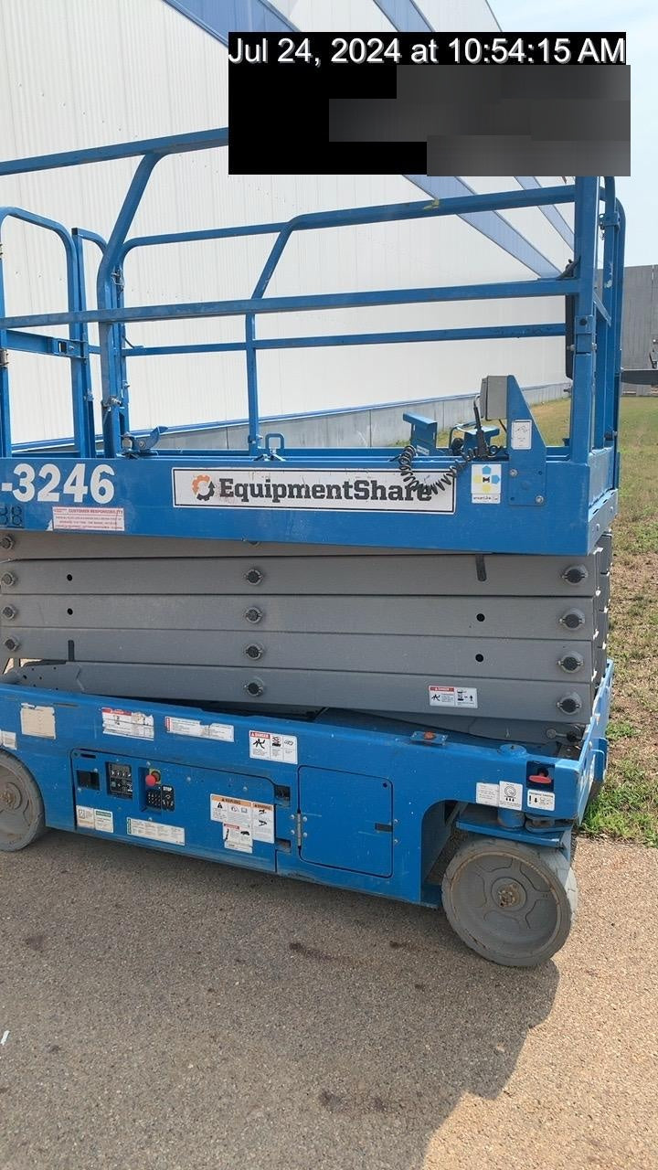 2018 GENIE GS-3246