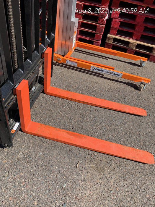 2022 TOYOTA 50-8FGU25