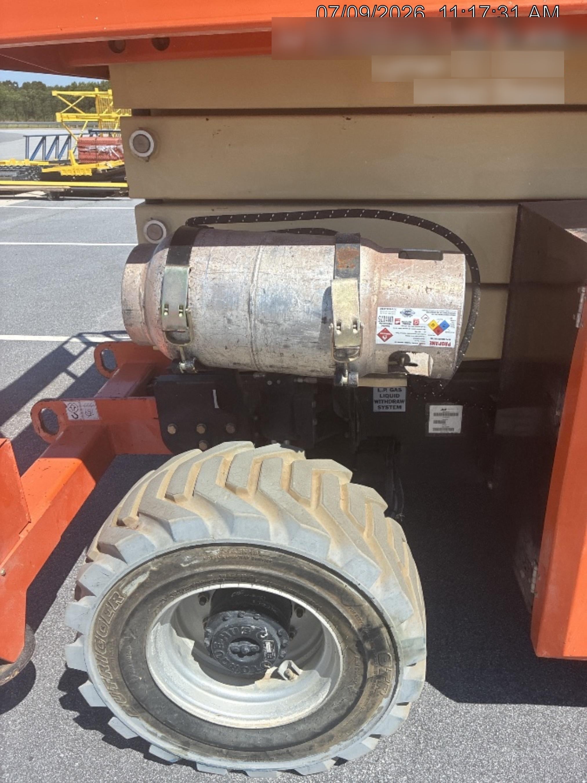 2019 JLG 430LRT
